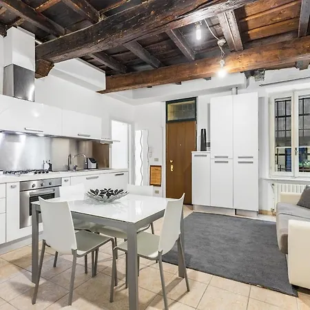 Apartment Lega House - Beautiful House At The Arco Della Pace *